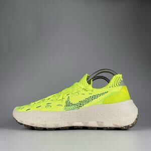 Nike Space Hippie 04 Womens Size 7.5 Green Flyknit Running Sneaker Athletic Shoe